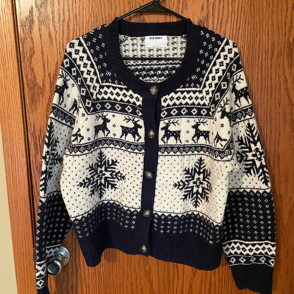Old Navy Christmas sweater